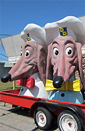 The Doggy Diner heads of Treasure Island